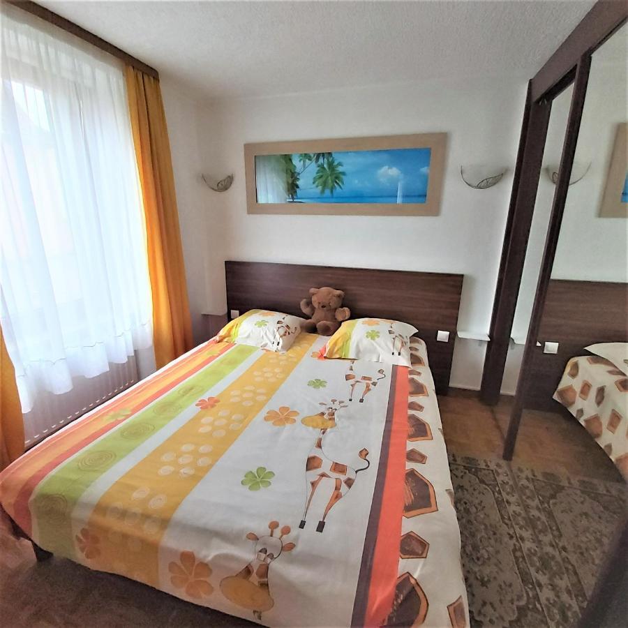 Apartamento Location-Meublé Issenheim Exterior foto